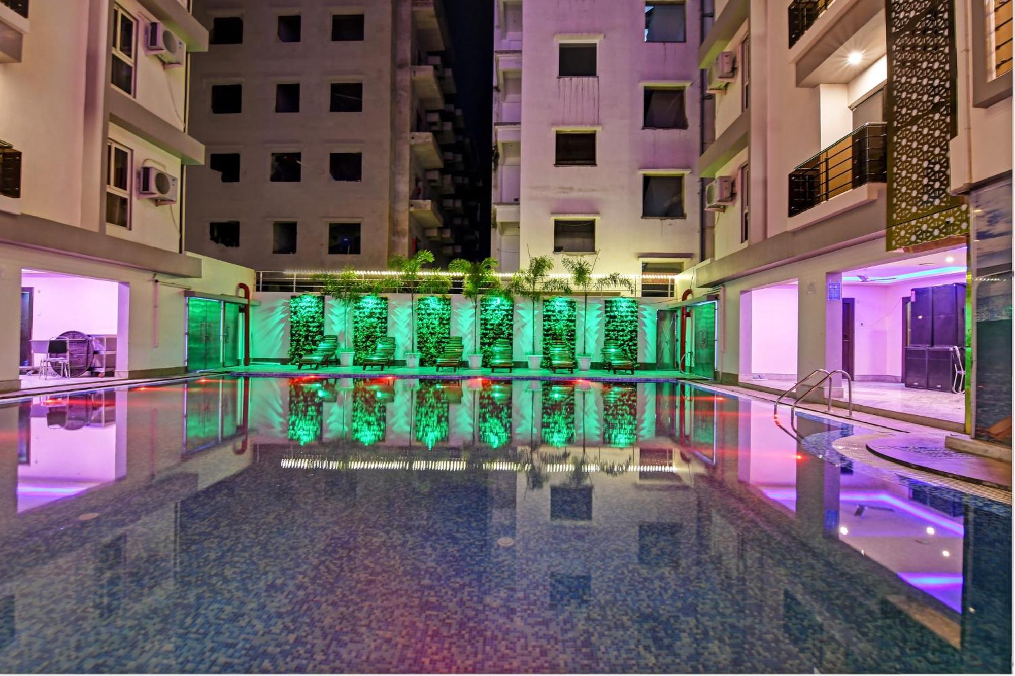 Townhouse The Grand Touch & The Royal Touch Hotell Digha  Eksteriør bilde