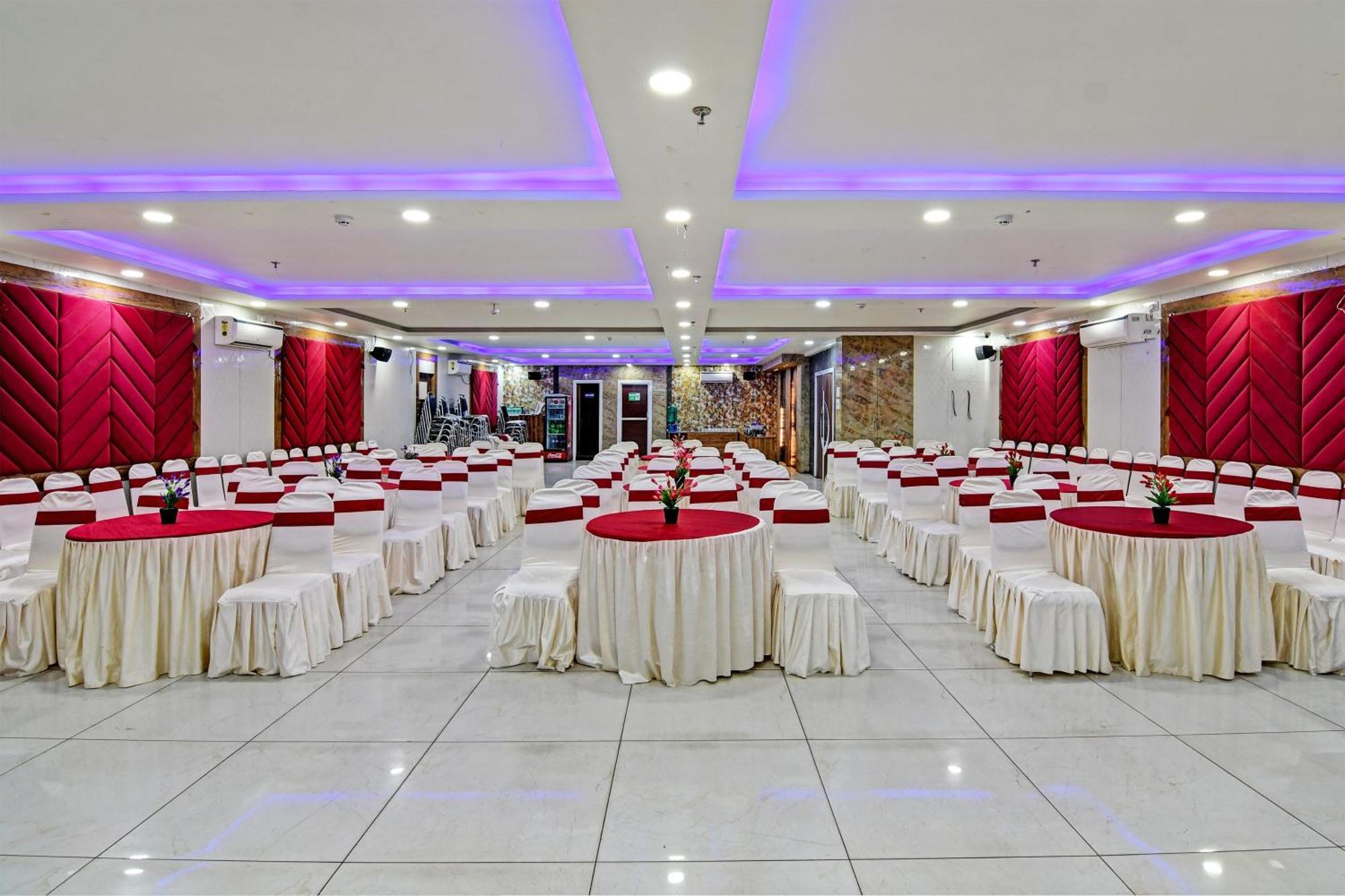 Townhouse The Grand Touch & The Royal Touch Hotell Digha  Eksteriør bilde