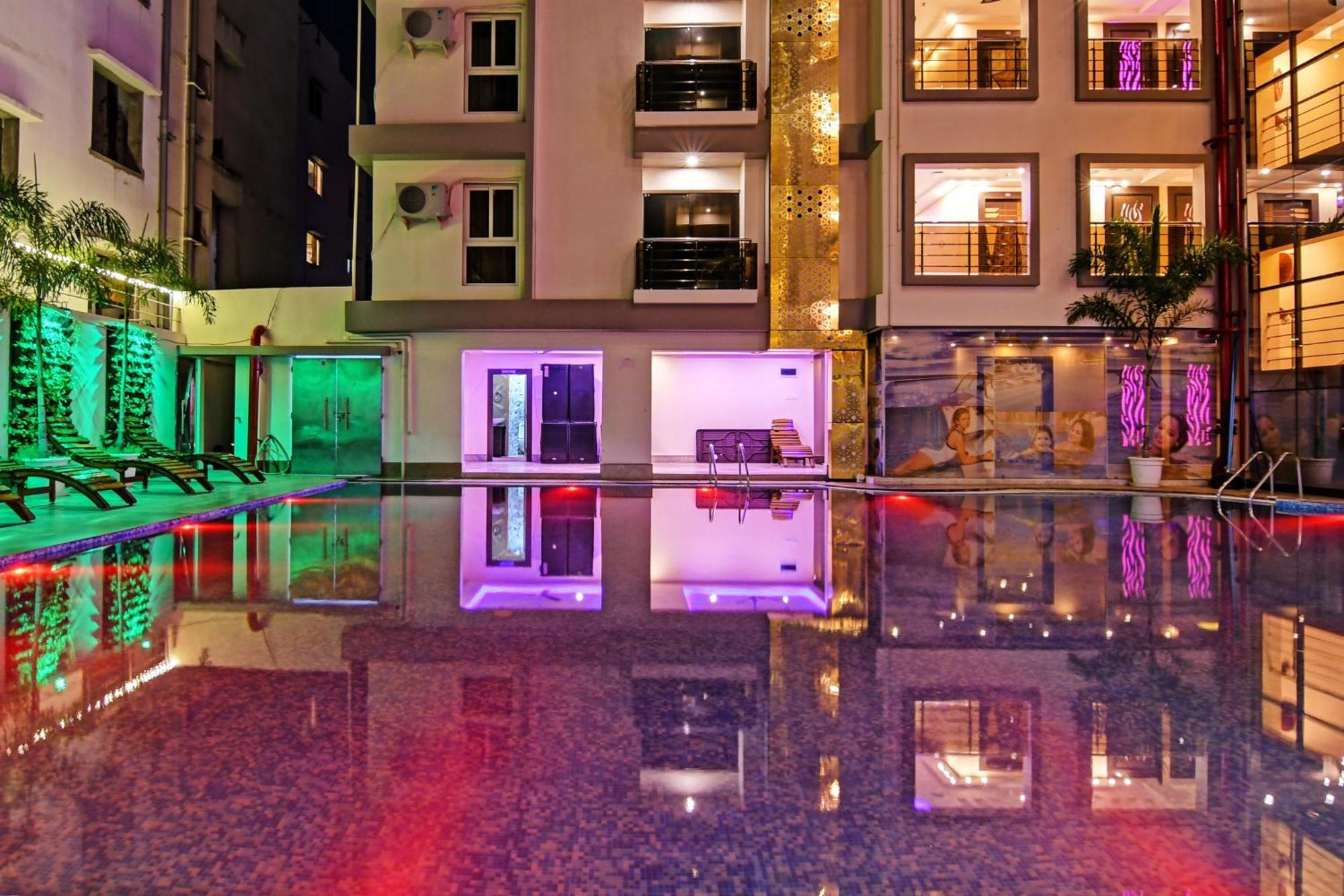 Townhouse The Grand Touch & The Royal Touch Hotell Digha  Eksteriør bilde