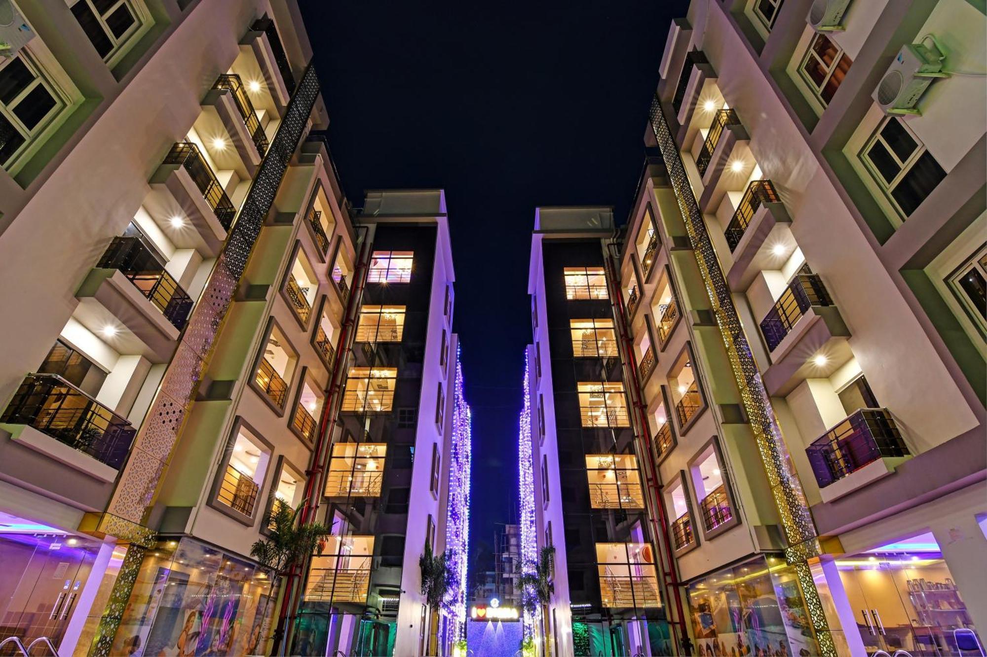 Townhouse The Grand Touch & The Royal Touch Hotell Digha  Eksteriør bilde