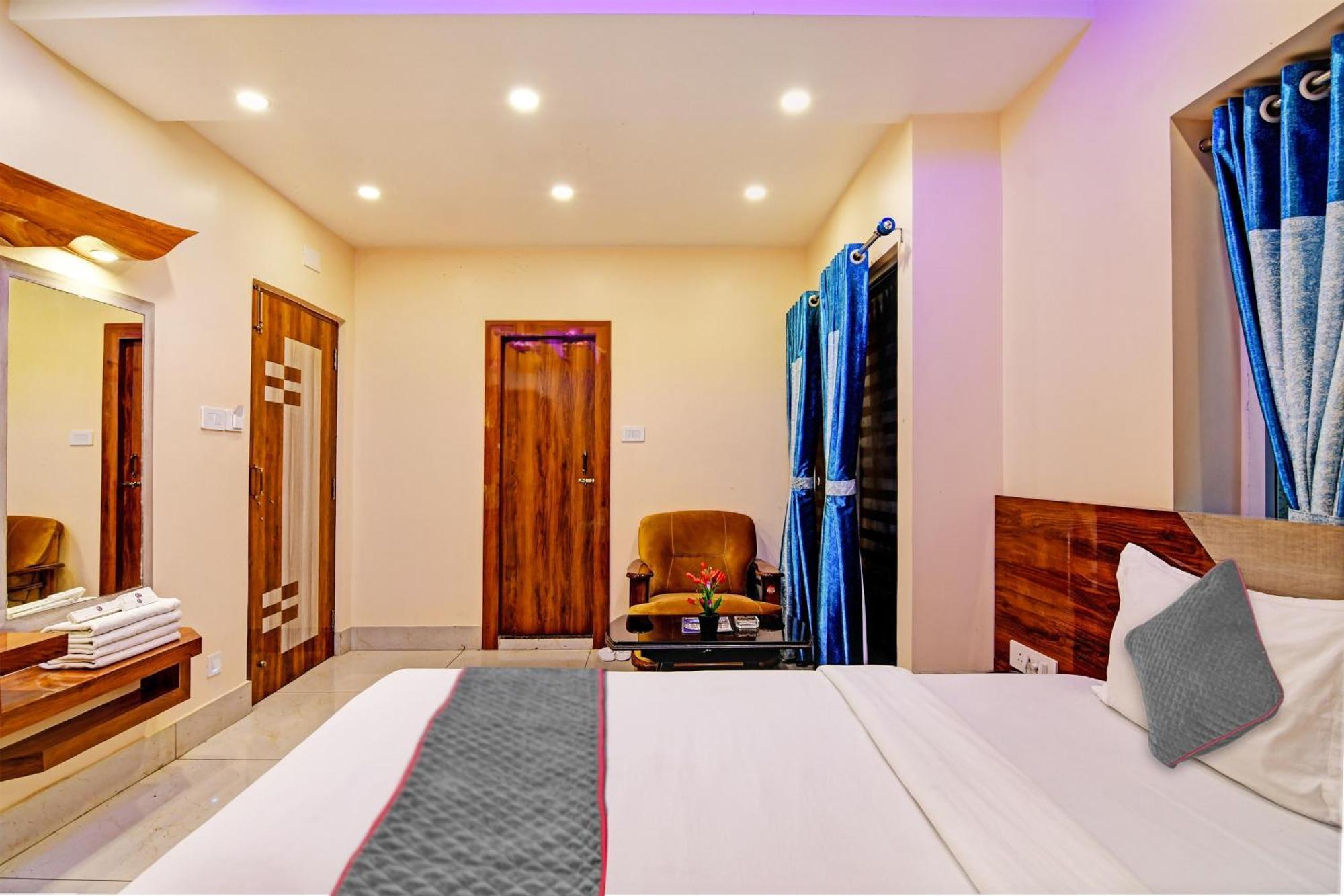 Townhouse The Grand Touch & The Royal Touch Hotell Digha  Eksteriør bilde