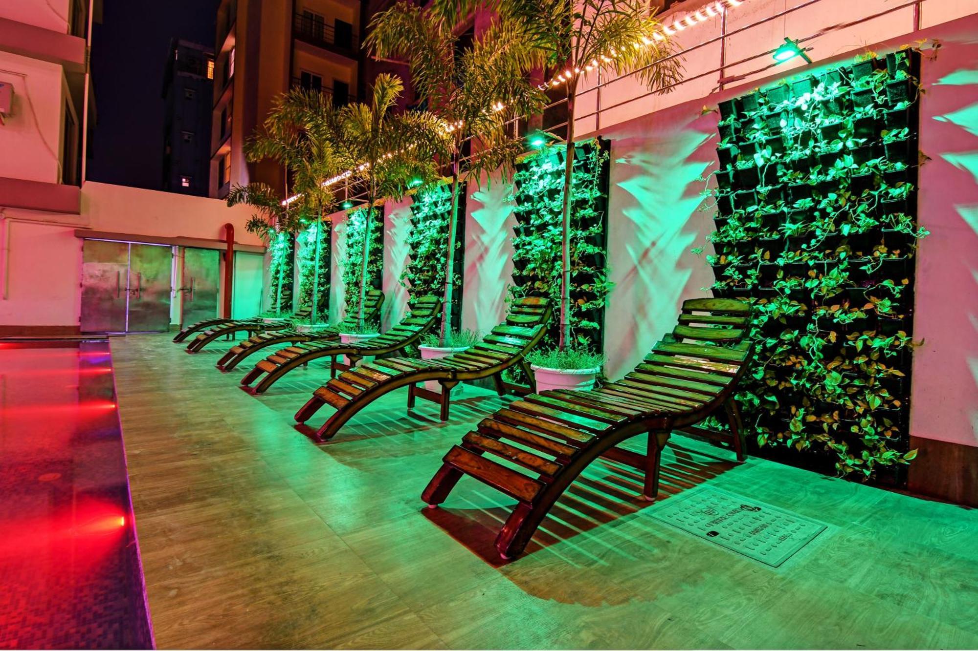 Townhouse The Grand Touch & The Royal Touch Hotell Digha  Eksteriør bilde