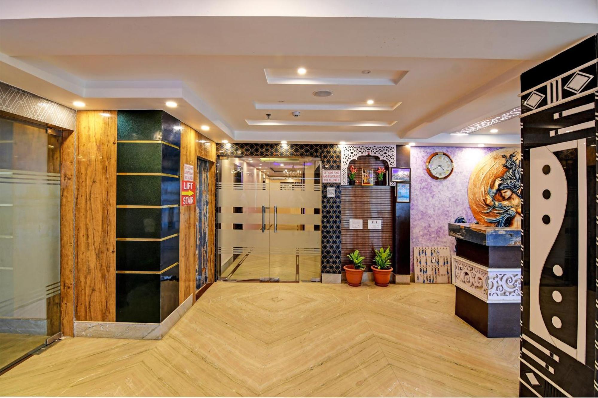 Townhouse The Grand Touch & The Royal Touch Hotell Digha  Eksteriør bilde